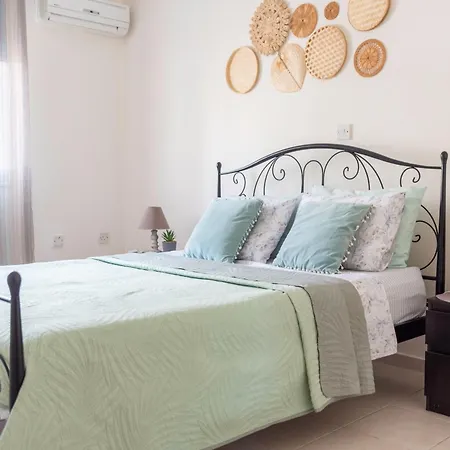 Royal Seacrest F G5 Ground Floor Apartmán *