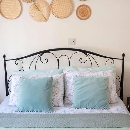 Royal Seacrest F G5 Ground Floor *