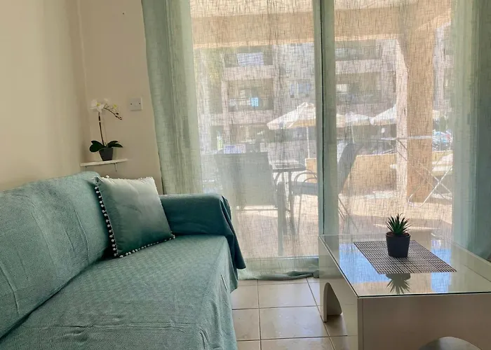 Royal Seacrest F G5 Ground Floor 公寓 Paphos