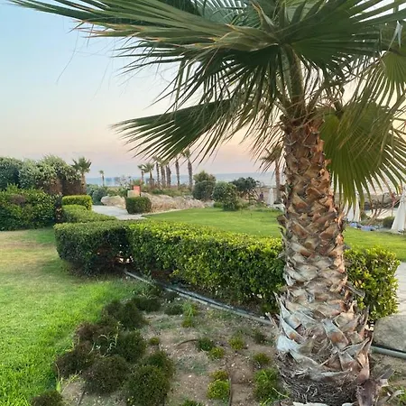 Royal Seacrest F G5 Ground Floor Appartement *